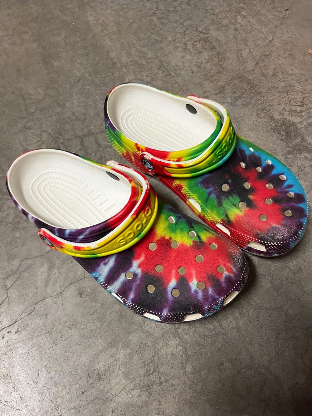 CROCS Tie-Dye Classic Clog in Red, Yellow, Green, Blue & Purple